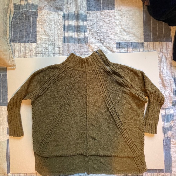 Free People Spin Around poncho sweater, size M/L, brown - Picture 4 of 4